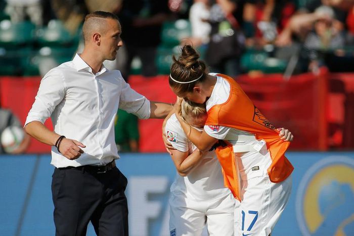 ___3929296___https:______static.pulse.com.gh___webservice___escenic___binary___3929296___2015___7___2___14___marksampsonlaurabassett-cropped_16ksutxw581zt1q1geujb90fq5_1