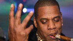 Jay Z supports Beyonce at Made In America festival 2015