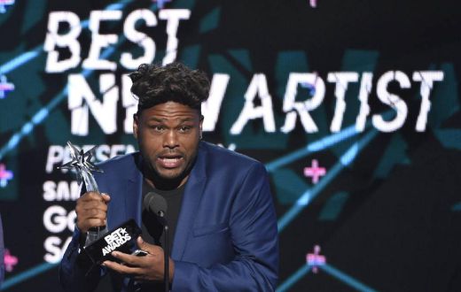 Fresh from his recent stint as co-host of the BET Awards 2015 in LA, Anthony Anderson is set to host the 2015 MAMA.