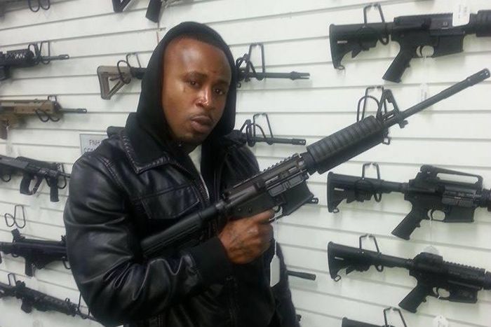 Promzy at a gun shop