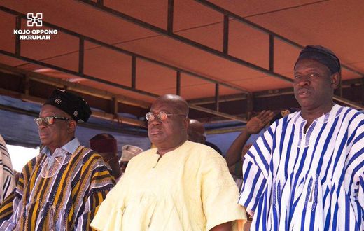 Nana Akufo-Addo's yellow smock.