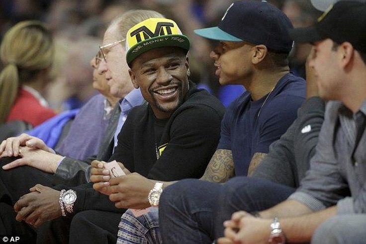 Boxer spotted at NBA game