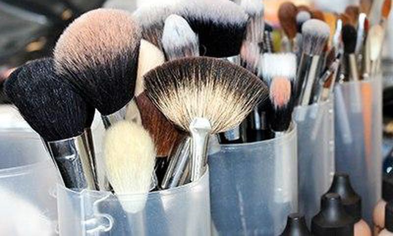 Makeup brushes and their individual uses