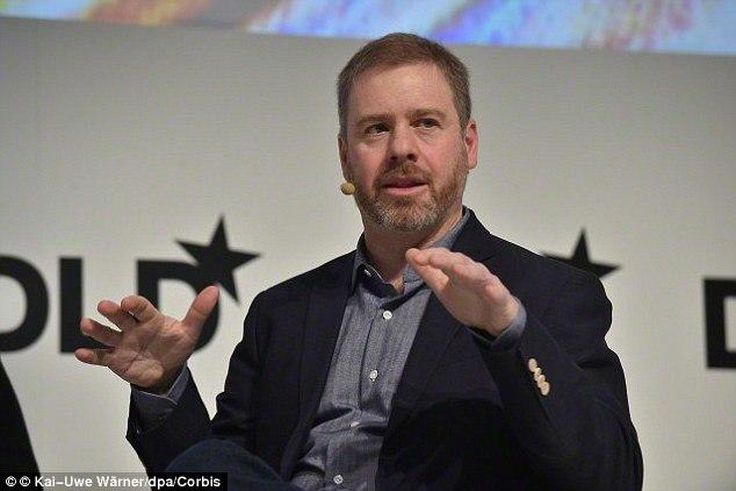  Twitter’s data strategy chief Chris Moody