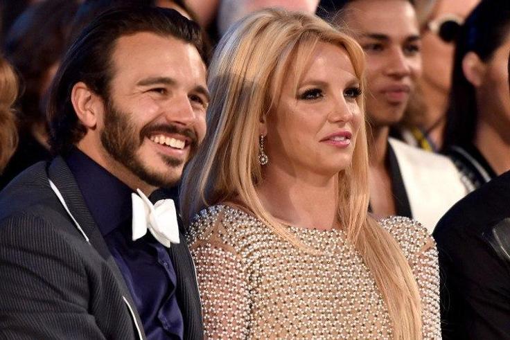 Charlie Ebersol and Britney Spears have called quit their 8 months long affair