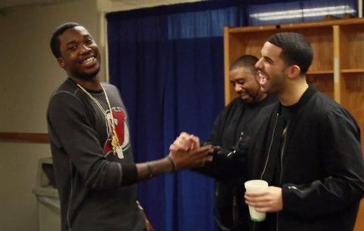 Drake took to his Instagram to announce that he's now at peace with Meek Mill in a picture with both rappers exchanging a handshake.