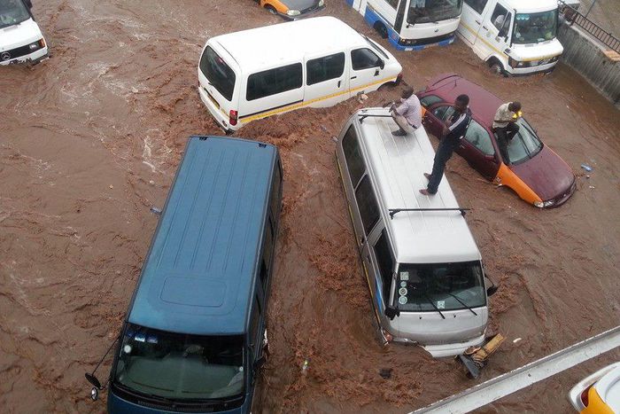 ___3832135___https:______static.pulse.com.gh___webservice___escenic___binary___3832135___2015___6___5___14___floods1