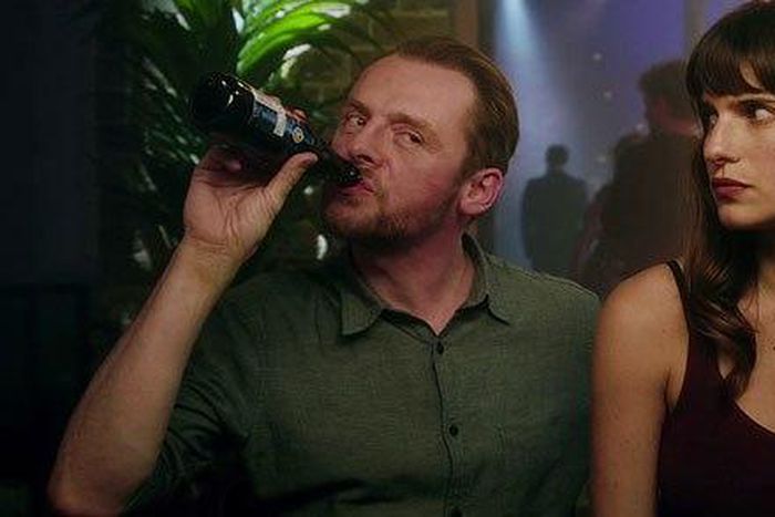 Simon Pegg  and Lake Bell in "Man Up" movie