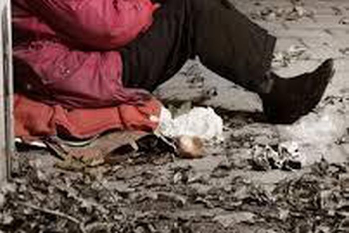 Homeless man featured in viral video died of alcoholism in Los Angeles alley