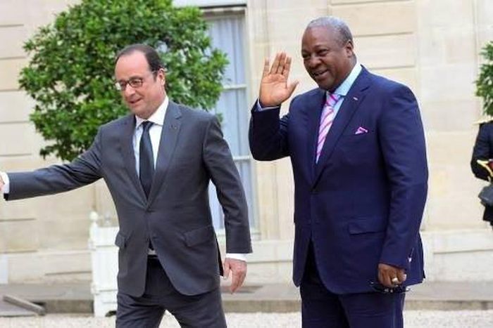 ___4233221___https:______static.pulse.com.gh___webservice___escenic___binary___4233221___2015___10___6___11___mahama-and-french-president1-535x330
