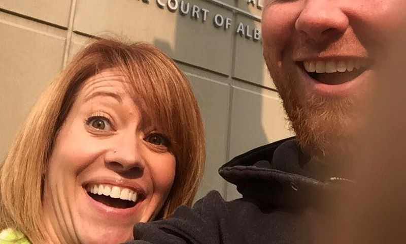 The couple who had been together for 11 years, posted a photo of them smiling together after they had officially filed for divorce which made social media go into a frenzy as it was been shared thousands of times