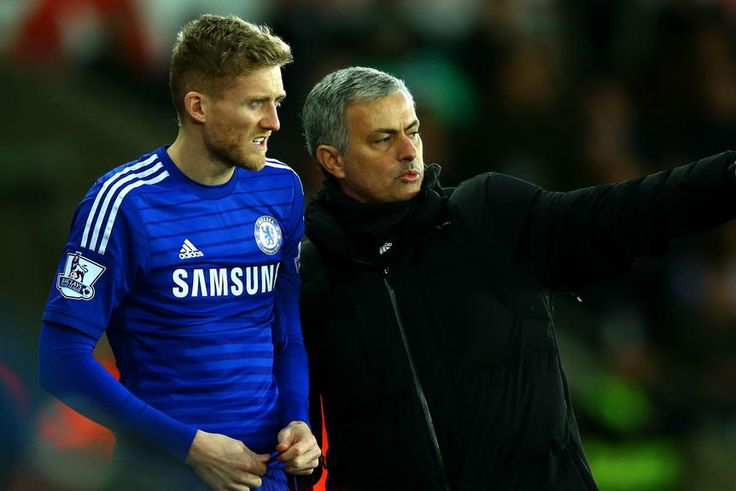 ___4207000___https:______static.pulse.com.gh___webservice___escenic___binary___4207000___2015___9___28___14___schurrle-mourinho-cropped_19mxoxsizhv1m1els22x8oig20