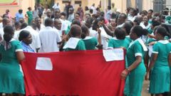 Striking psychiatric nurses