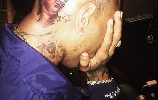 Chris Browns flaunts new head tattoo