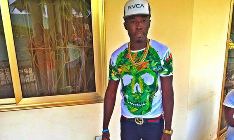 Criss Waddle in "P3 Kakra" music video shoot