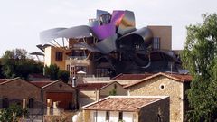 ___4158807___https:______static.pulse.com.gh___webservice___escenic___binary___4158807___2015___9___11___12___1441311601-54cabe183dc24_-_strange_hotels_15_0211-xl_1