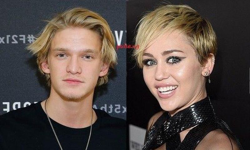 Miley Cyrus and Cody Simpson involved in car accident