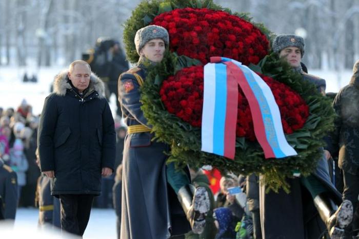Russian President Vladimir Putin led ceremonies marking the 75th anniversary of the siege of Leningrad -- now Saint Petersburg