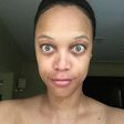 Tyra Banks shares no makeup look