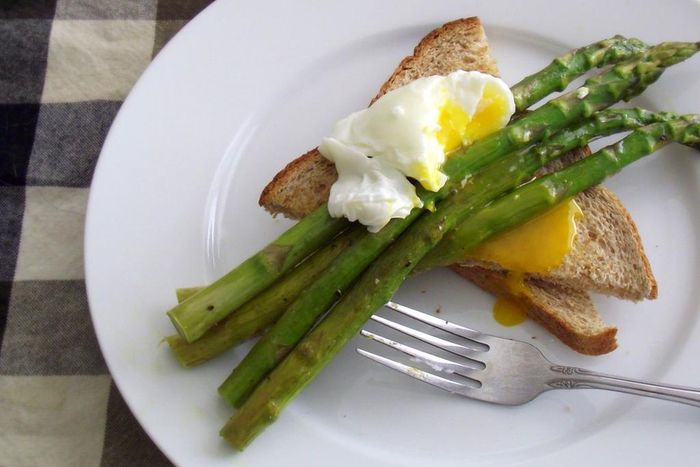 Roasted asparagus and poached eggs