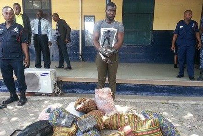 ___3708230___https:______static.pulse.com.gh___webservice___escenic___binary___3708230___2015___4___29___1___20150428_105225-440x330