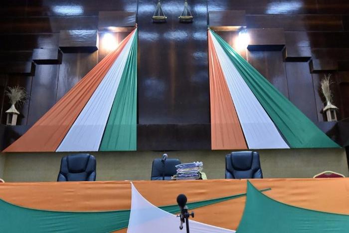 The Ivory Coast Bar Association warned there had been a worrying blurring of the lines between politics and the law, urging judges to maintain "total independence"