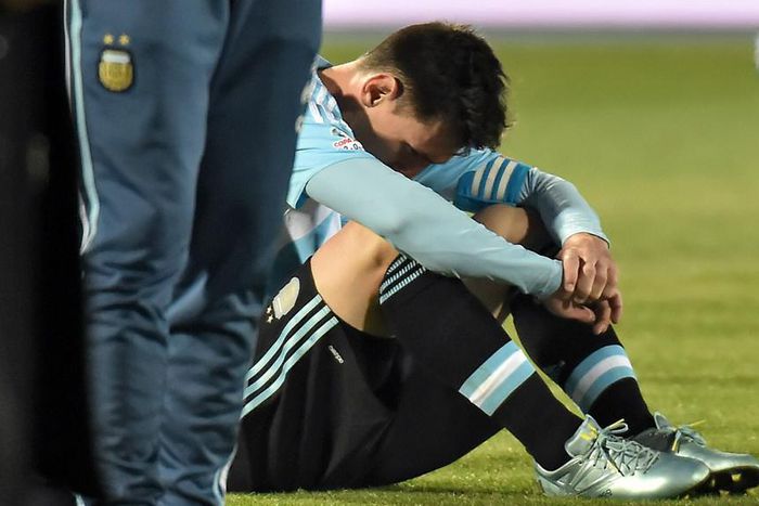 ___3939281___https:______static.pulse.com.gh___webservice___escenic___binary___3939281___2015___7___5___14___lionelmessi-cropped_9zf0tdq9d47w1x2cxtj63jnib_1