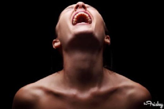 Teacher arrested for masturbating in the presence of students in class