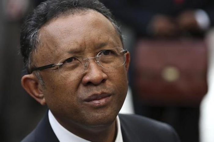 Madagascar president challenges vote count