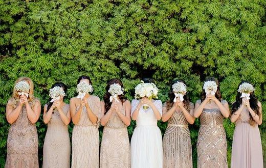 The mismatched bridesmaids dresses trend