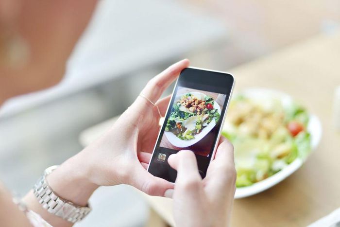 People love to take photos of their food and Google is looking to key into that