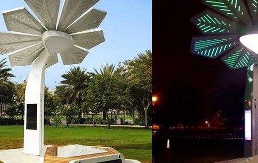 Dubai's Smart Palms