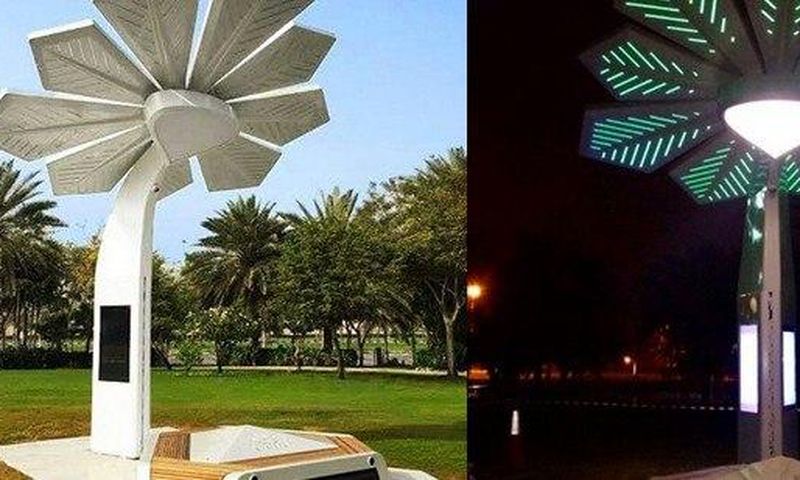 Dubai's Smart Palms