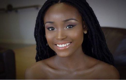 'Let it glow' bridal makeup inspiration by Lara Nuga