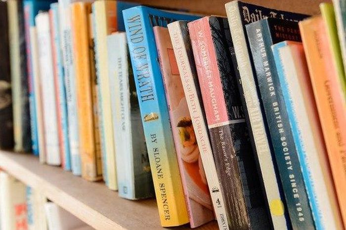 Relatives of prisoners will now be able to send books to their loved one. 