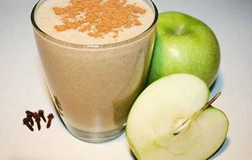 ___3922915___https:______static.pulse.com.gh___webservice___escenic___binary___3922915___2015___6___30___13___Apple-Pie-Smoothie1