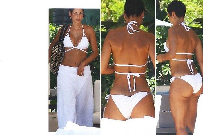 Nicole Murphy looking hot in Miami