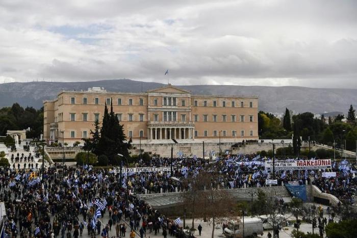 Prime Minister Alexis Tsipras' leftist Syriza party has 145 deputies and enough independent deputies have pledged their support to secure approval of the Macedonia name change deal