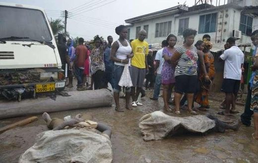 ___3880686___https:______static.pulse.com.gh___webservice___escenic___binary___3880686___2015___6___18___14___flood-victims