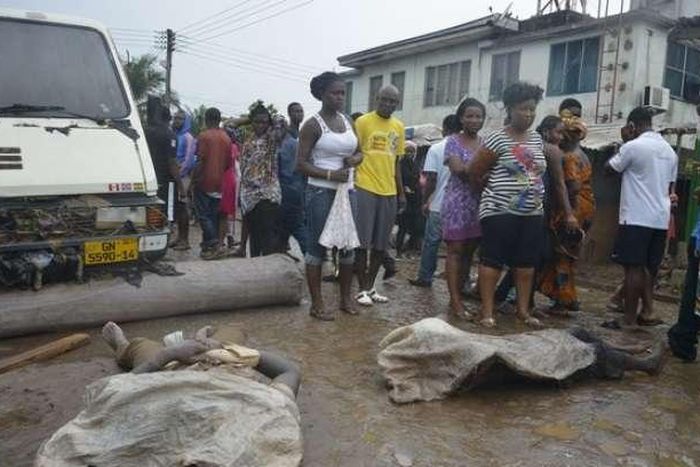 ___3880686___https:______static.pulse.com.gh___webservice___escenic___binary___3880686___2015___6___18___14___flood-victims
