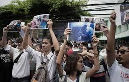 Thai army chief says won't release 14 student critics of coup