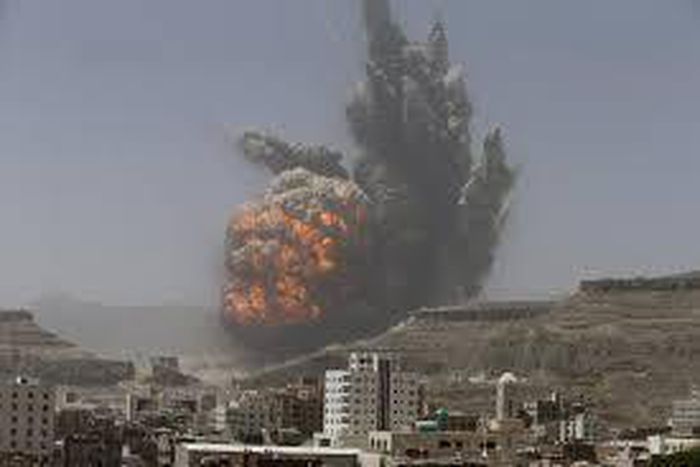 At least six killed as Saudi-led air strikes hit ancient Sanaa