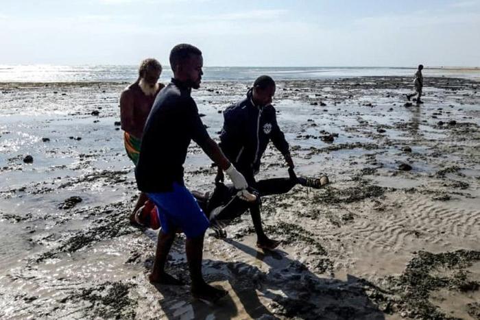 Rescuers in Djibouti's northeastern Obock region continue to recover bodies following the capsizing