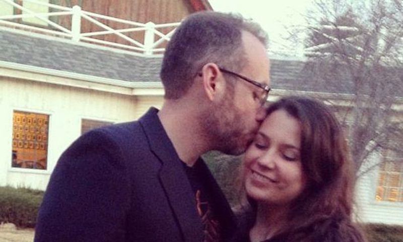 Schuler Benson finds true love on Facebook thanks to buying a 'Second-hand phone'.