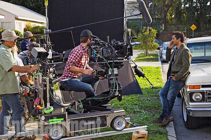 Cliff Curtis on set of upcoming 'Fear the Walking Dead'