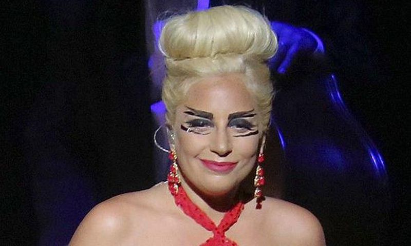 Lady Gaga in racy red gown