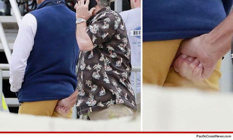 Robert de Niro sticks thump in Zac Efron's butt on set of 'Dirty Grandpa' movie
