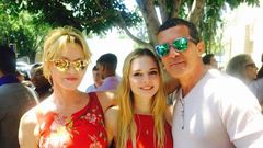 Melanie Griffith, Stella and Antonio Bandares