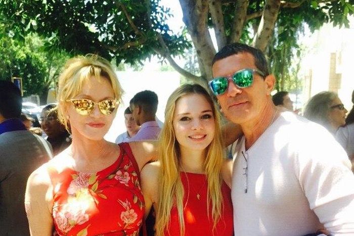 Melanie Griffith, Stella and Antonio Bandares