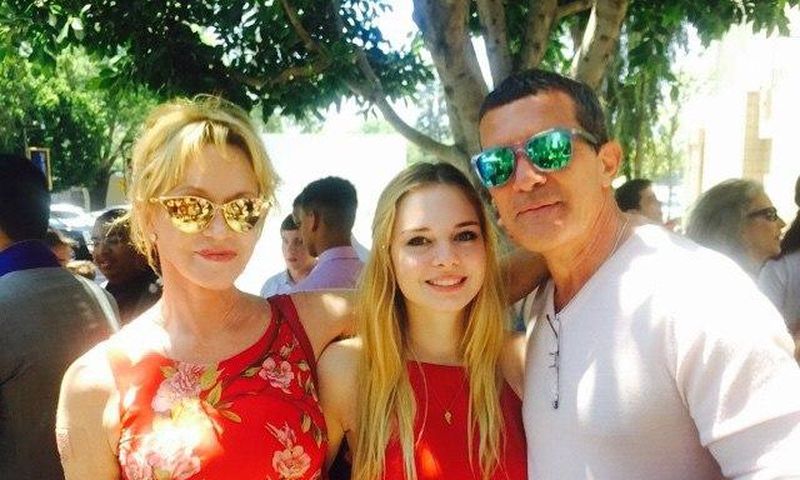 Melanie Griffith, Stella and Antonio Bandares